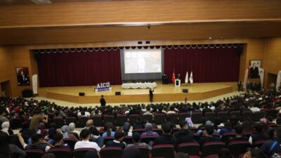 - İçişleri Bakan Yardımcısı Mehmet Cangir:
- "Hocamız, 'bizim medeniyet tasavvurumuzun