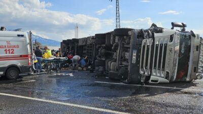 AĞRI (AA) – Ağrı'nın Patnos ilçesinde meydana gelen zincirleme trafik