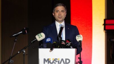 GELSENKIRCHEN (AA) – AK Parti Genel Başkan Yardımcısı ve Dış