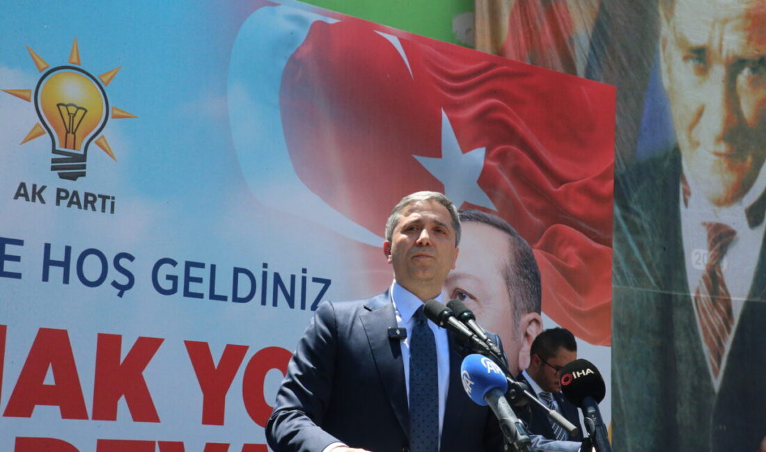 - "AK Parti yapan oldu, eser üreten oldu, hizmet üreten