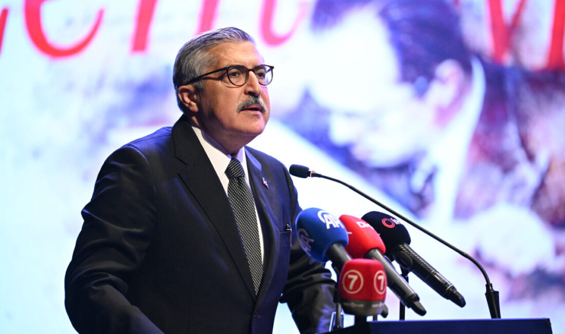- "Cemil Meriç sadece bir mütefekkir, düşünür, yazar değildir. Cemil