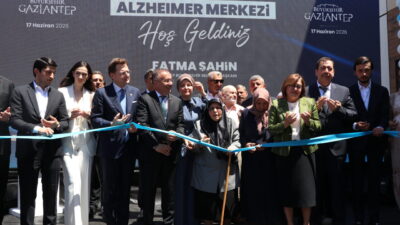 - "Bugün burada açılan bu merkez, çınarlarımıza sahip çıkmak için