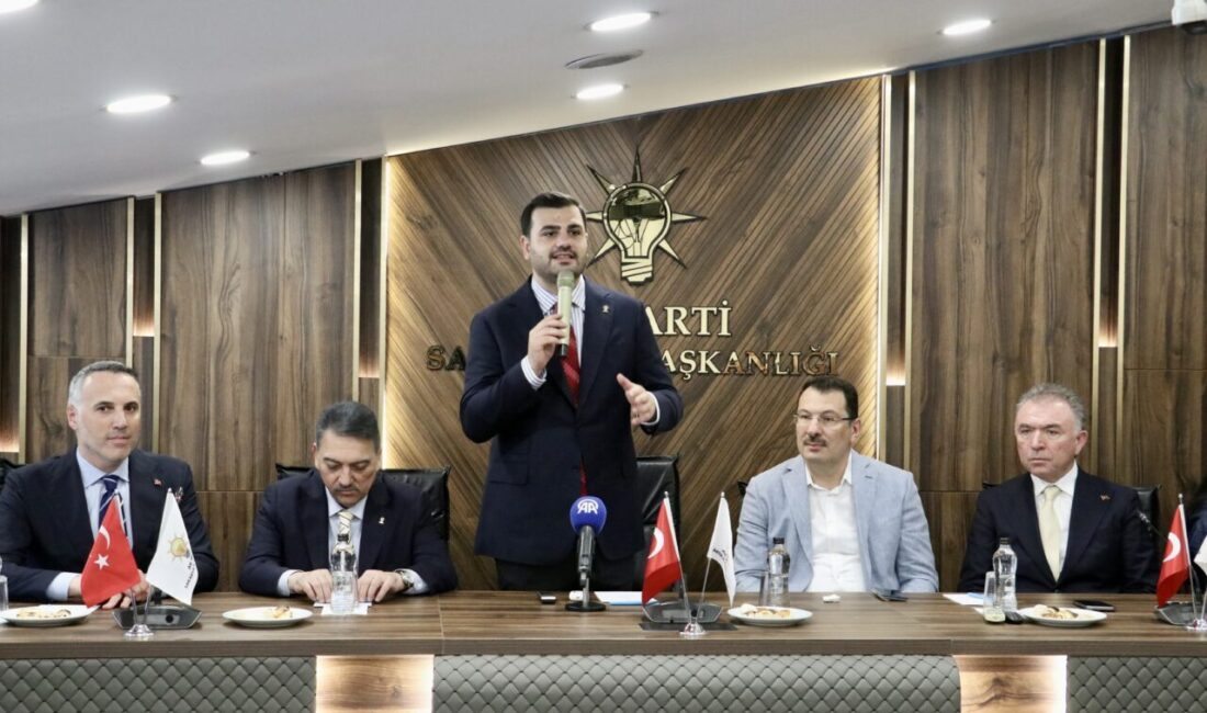 - "Emin olun 2028'de tarihi zaferi tekrar elde edeceğiz. Partimizi