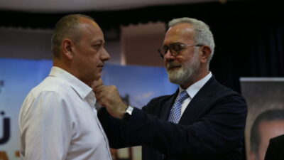 - "Bizim tek gündemimiz milletimize hizmet vizyonumuzu her alanda hayata