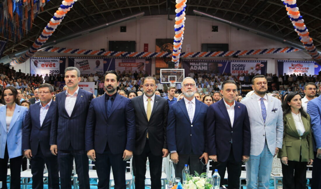 - "Başkalarının kendi içindeki siyasi hesapları, kaosları ya da karışıklıkları