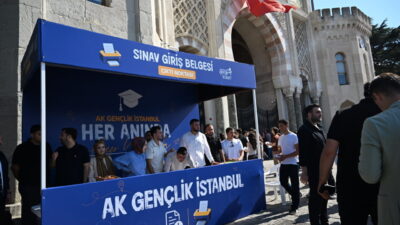 - Kentteki 39 ilçede kurulan stantlarda YKS'ye giriş belgesini unutan,