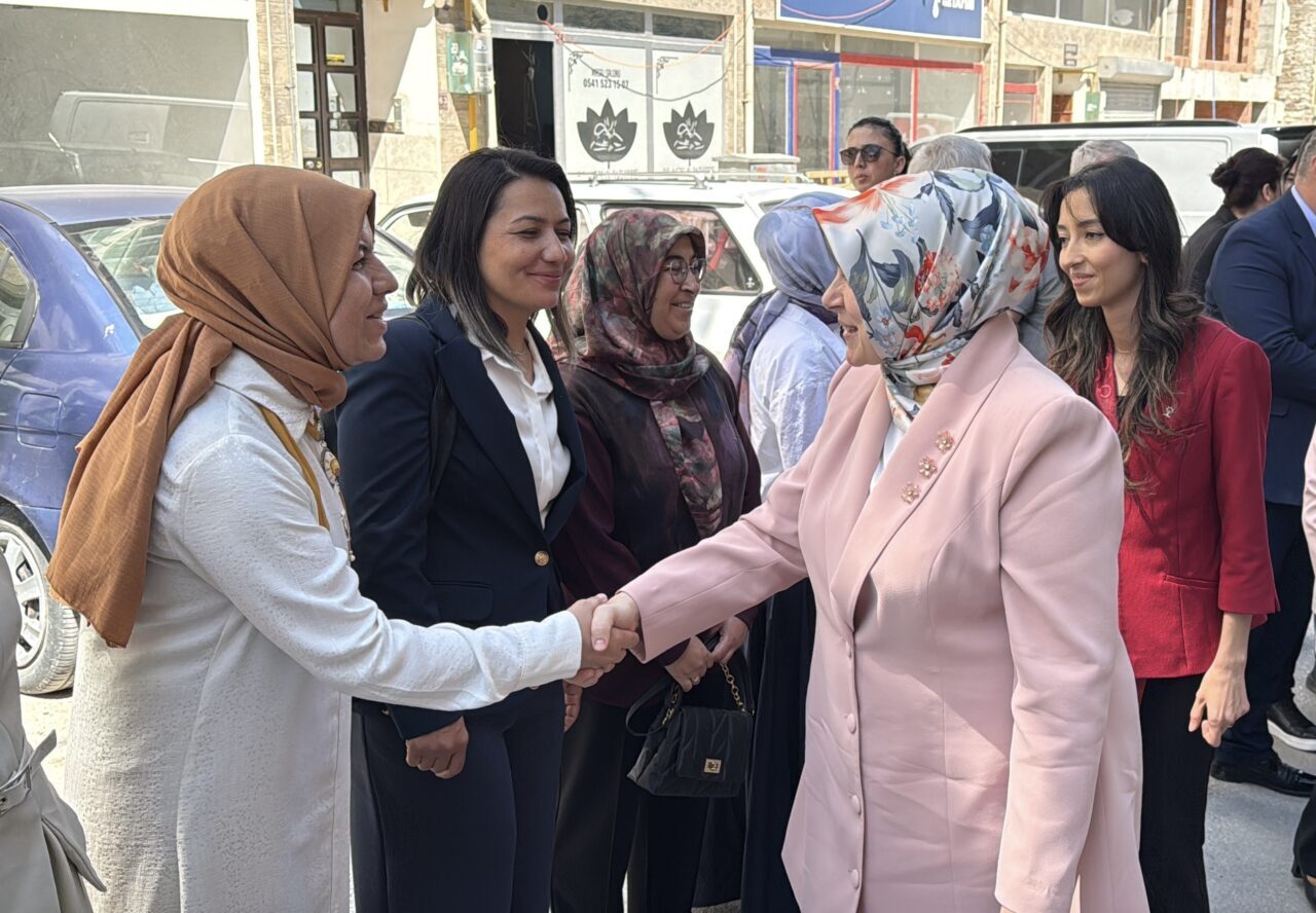 - "Artık ülkemiz 25 yılda hemen her alanda çağları aştı.