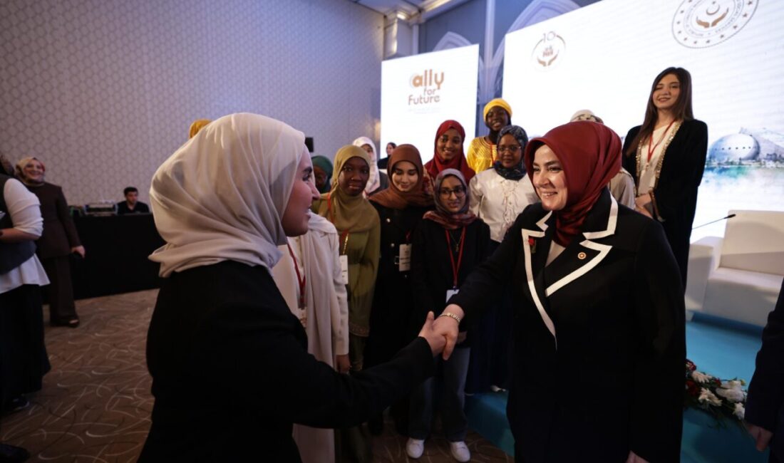 - "Bir kadın değiştiğinde aile değişir, aile değiştiğinde toplum değişir,
