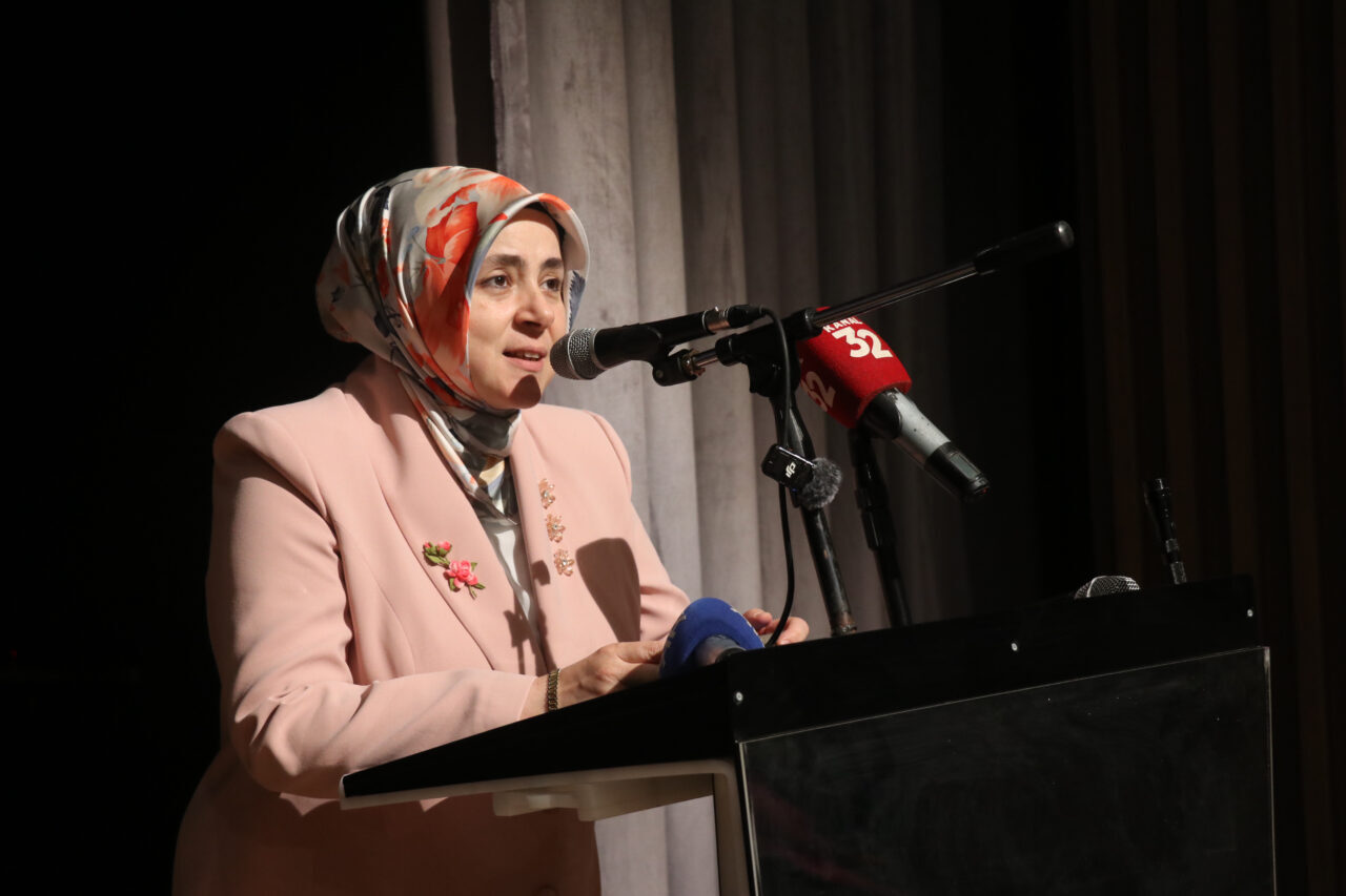 - "Eğitime erişimden istihdama, karar alma mekanizmalarından siyasetteki temsiliyete kadar