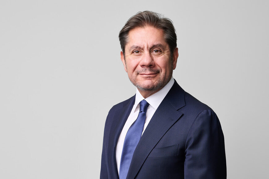 - Akbank Genel Müdürü Kaan Gür:
- "Akbank'a ve Türk ekonomisine