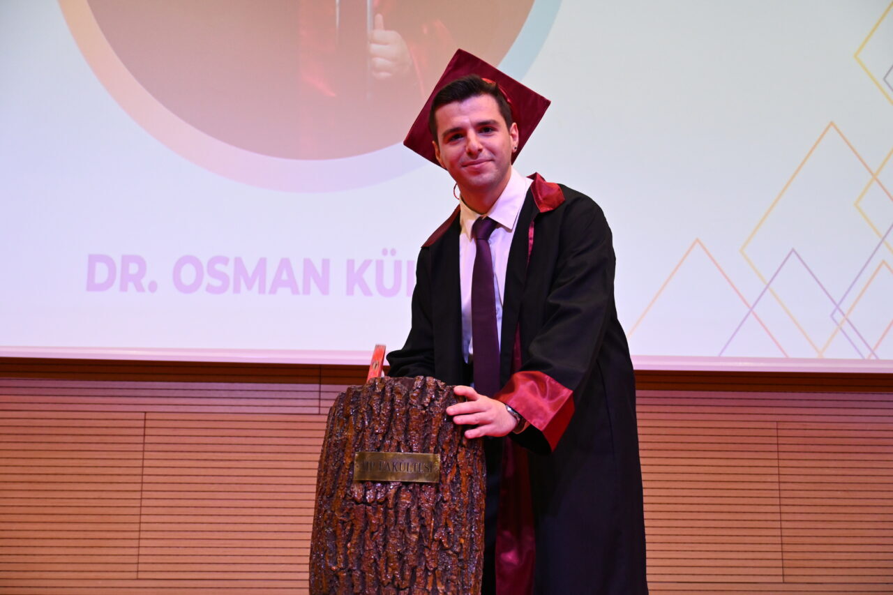 ANTALYA (AA) – Akdeniz Üniversitesi Tıp Fakültesi 2025-2026 eğitim öğretim