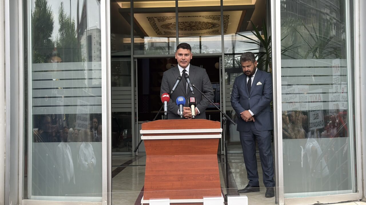 İSTANBUL (AA) – CHP'nin TBMM'deki Grup Toplantısı öncesinde Akit TV