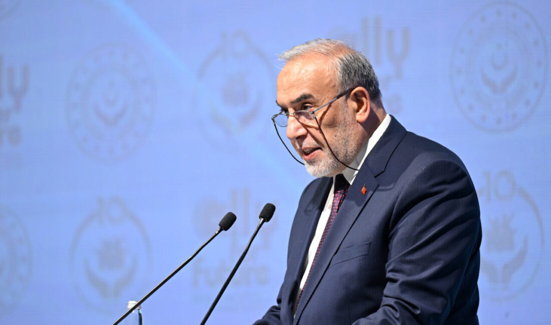 - "Biz çağımızın büyük dönüşümleri karşısında kadınları, adaleti merhametle, bilgiyi