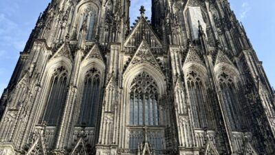 KÖLN (AA) – Almanya'nın önemli simgelerinden olan ve yılda yaklaşık