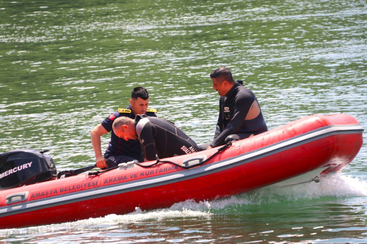 AMASYA (AA) – Amasya'nın Taşova ilçesindeki Boraboy Gölü'nde 12-22 Haziran