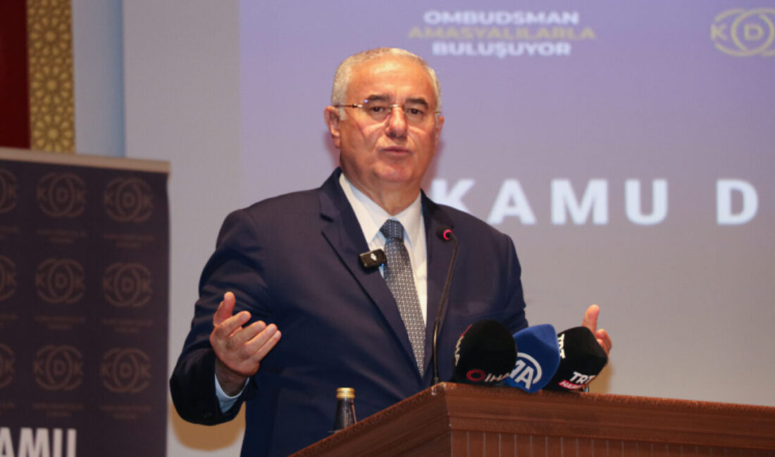 - Kamu Başdenetçisi Mehmet Akarca:
- "Vatandaşla kamu idaresi arasında çıkan