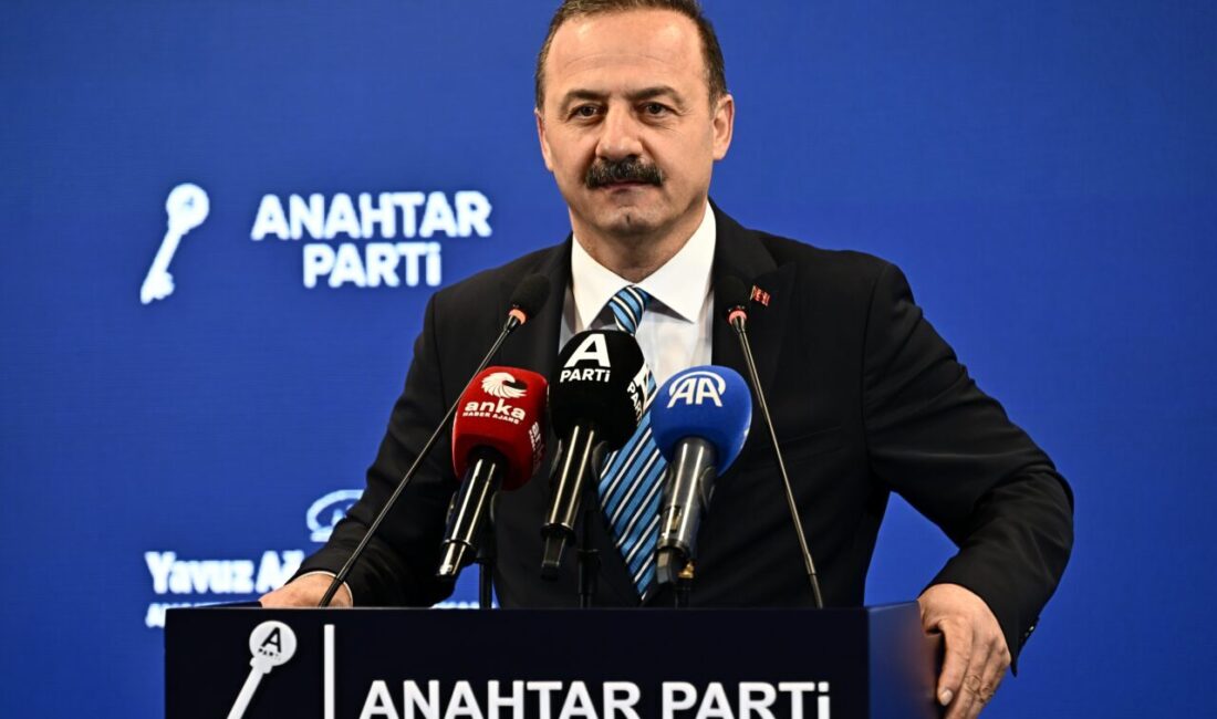 - "Önümüzdeki dönem Anahtar Parti, Türk milletinin umudunun öznesi haline