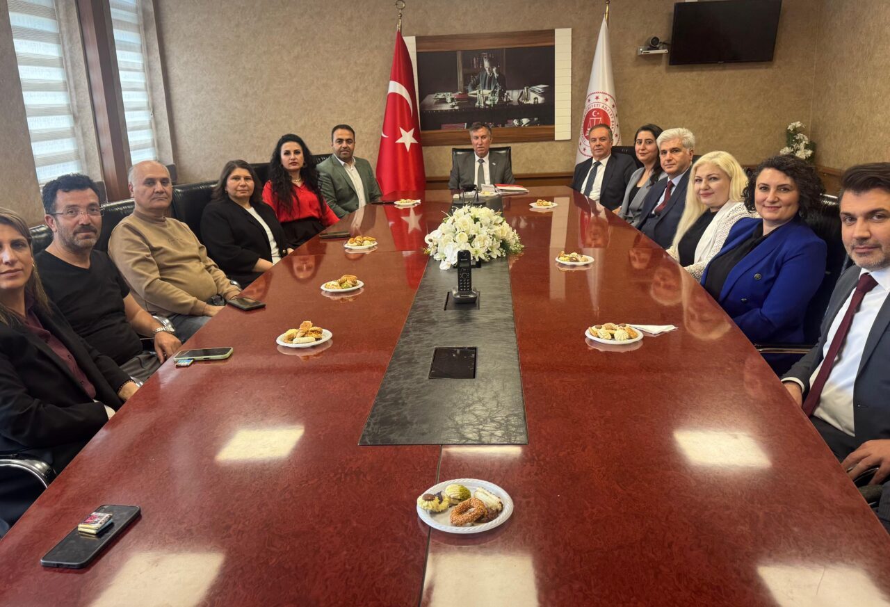 ANKARA (AA) – Ankara Cumhuriyet Başsavcılığınca Uzlaştırma Haftası kapsamında vatandaşlar