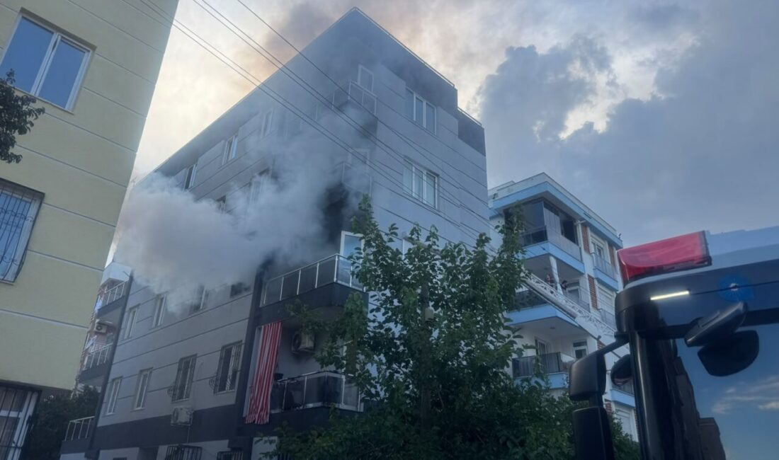 ANTALYA (AA) – Antalya'nın Muratpaşa ilçesinde apartman dairesinde çıkan yangında