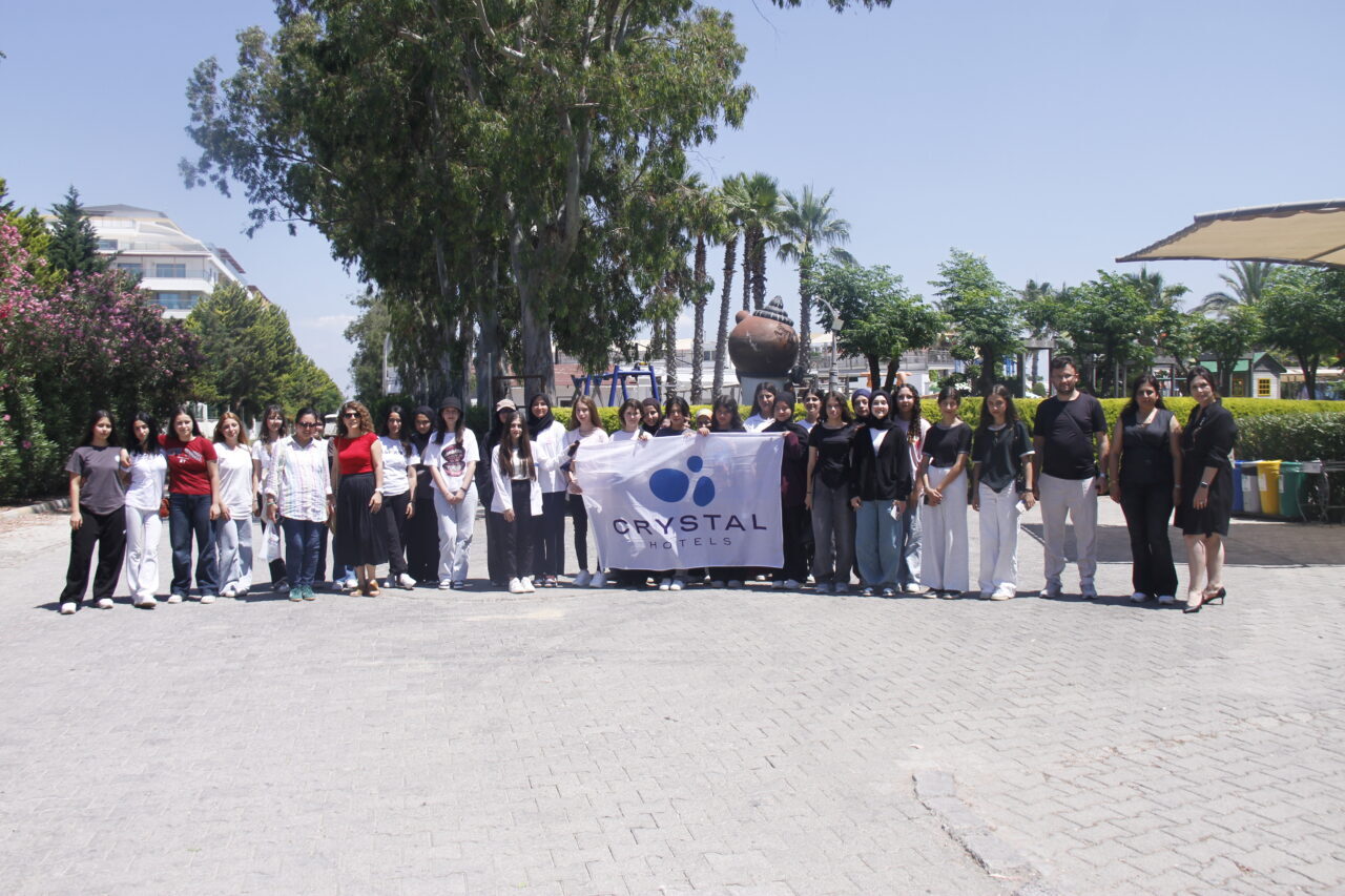 ANTALYA (AA) – Antalya'nın Serik ilçesinde, 16 Haziran Dünya Deniz