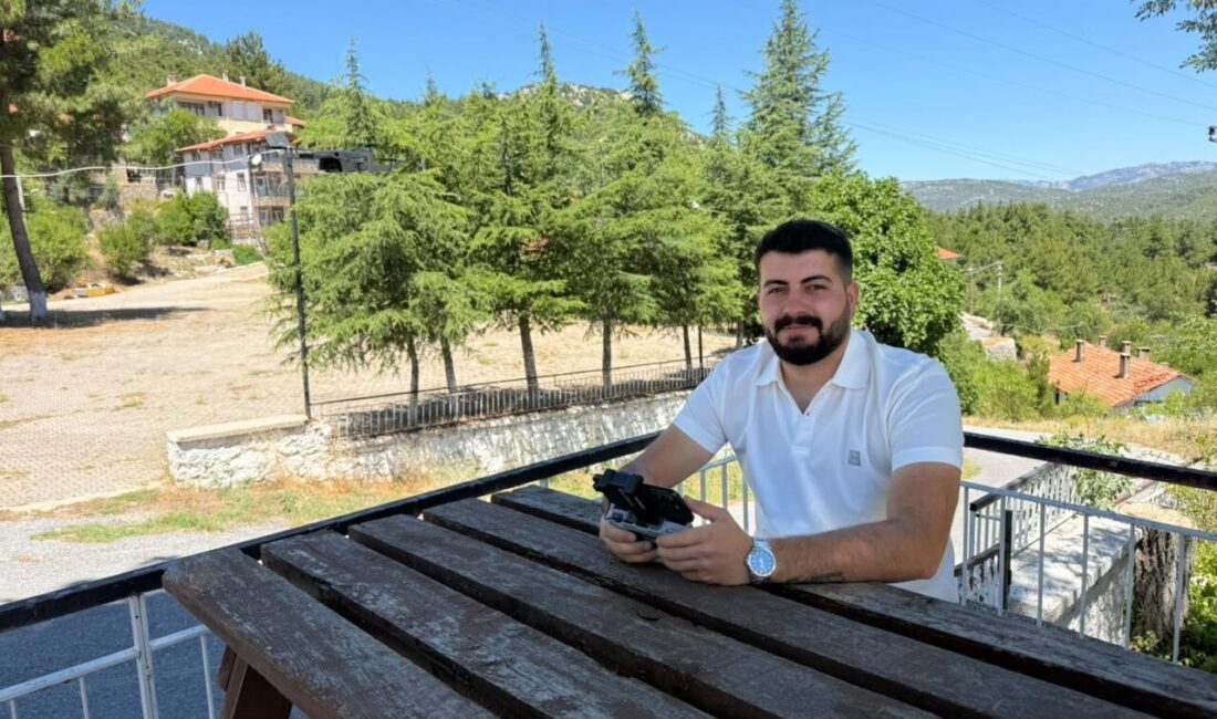 ANTALYA (AA) – Antalya'nın Akseki ilçesine bağlı Geriş Mahallesi Muhtarı
