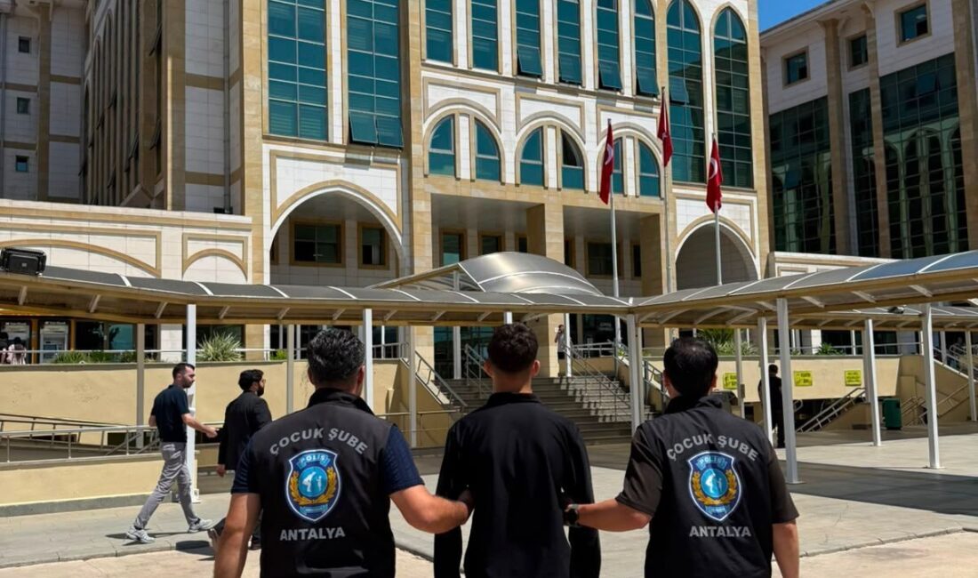 ANTALYA (AA) – Antalya'da sosyal medya üzerinden suç içerikli paylaşım