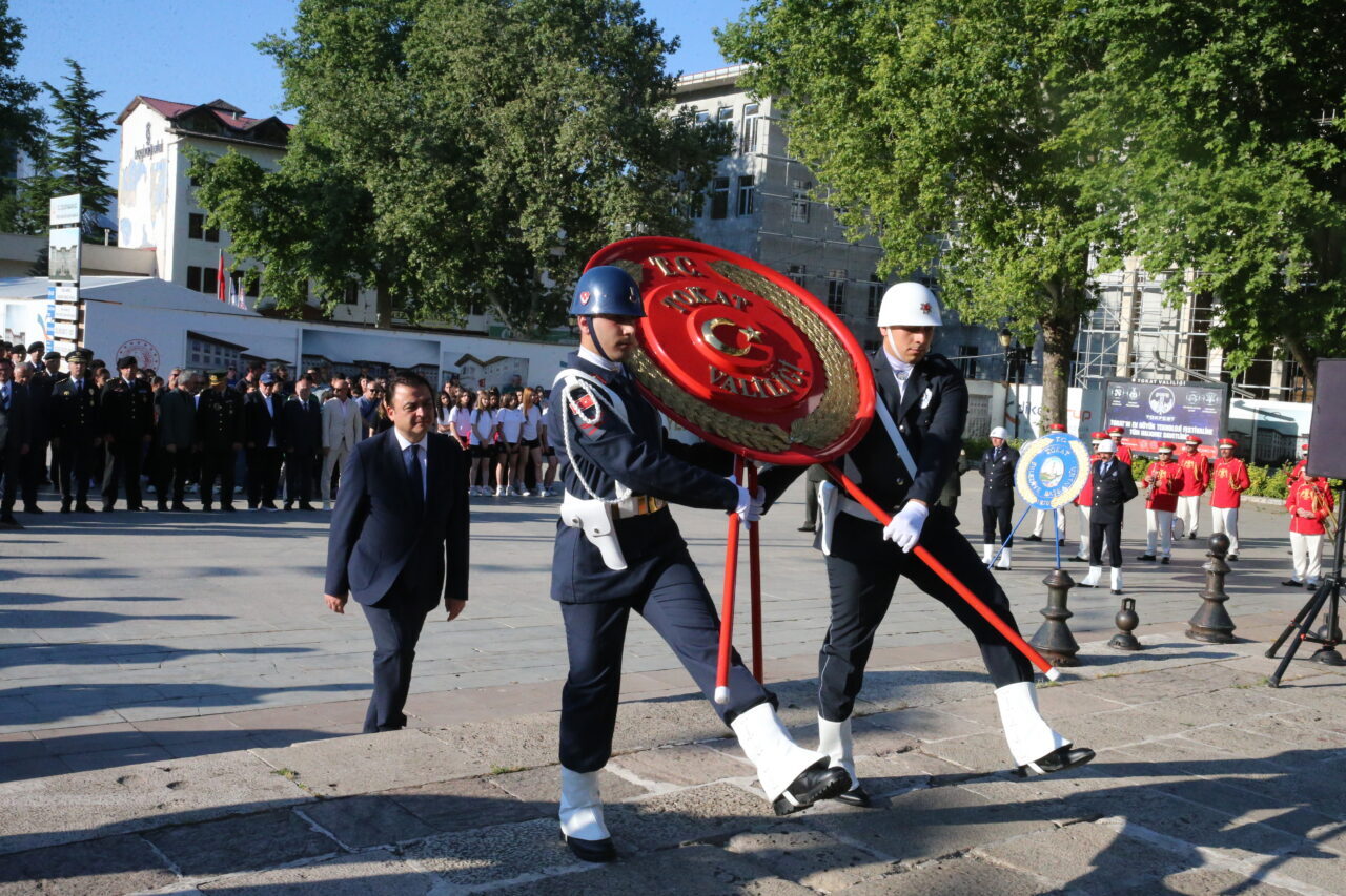 TOKAT (AA) – Gazi Mustafa Kemal Atatürk'ün Tokat'a gelişinin 107.