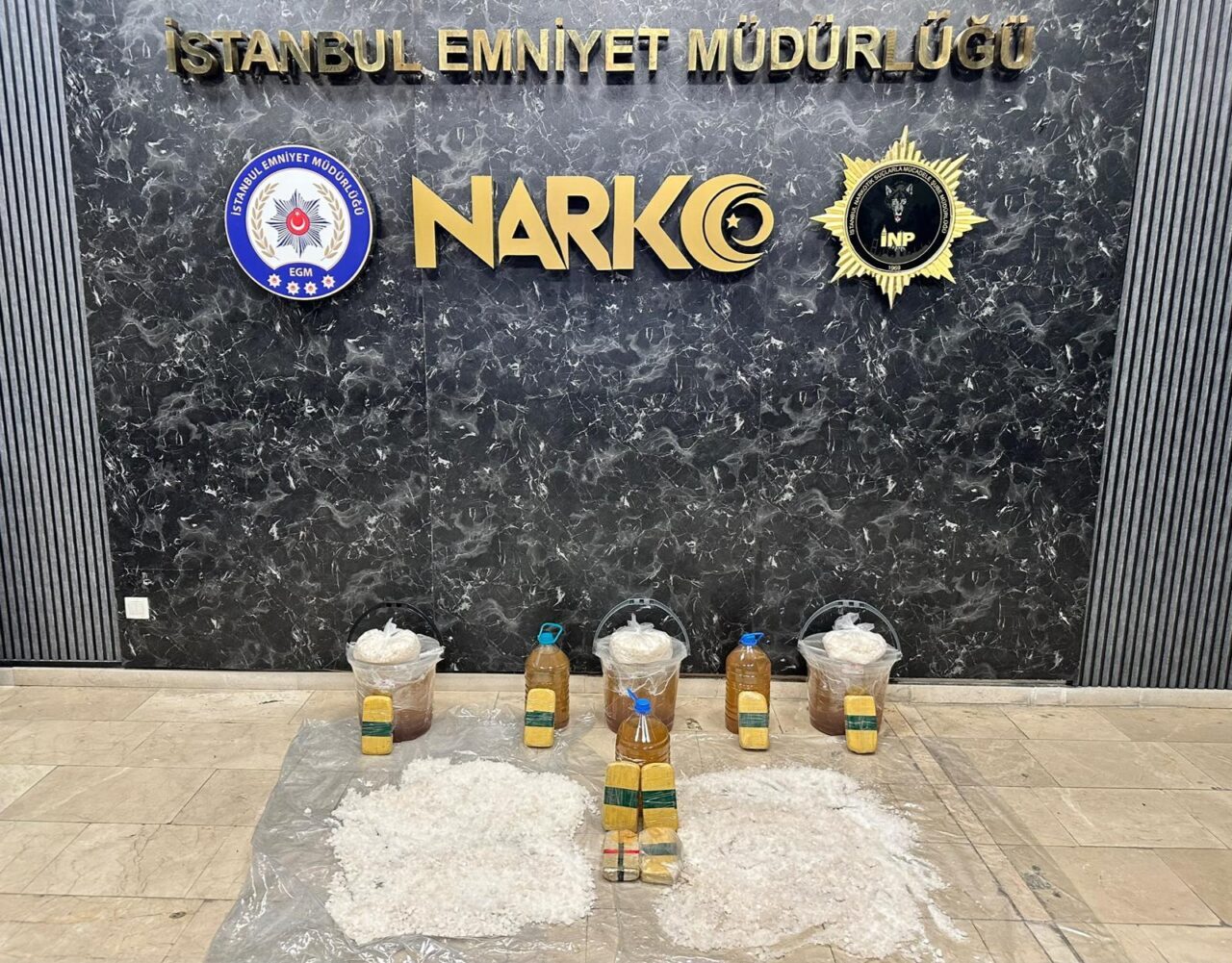 İSTANBUL (AA) – Avcılar'da polisin düzenlediği operasyonda 132 kilo 600