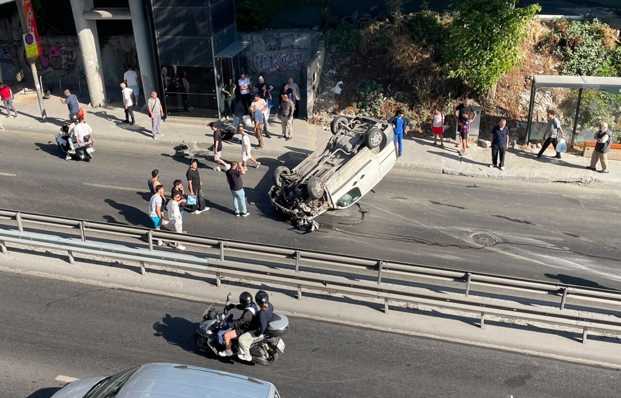 İSTANBUL (AA) – Avcılar'da otomobil ile motosikletin çarpışması sonucu 2