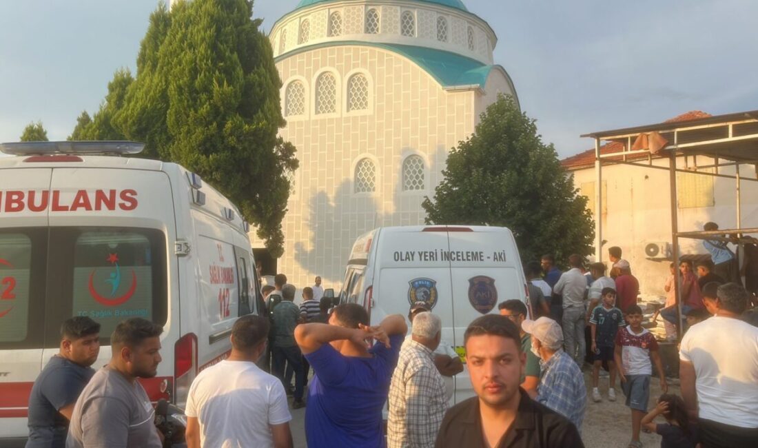 AYDIN (AA) – Aydın'ın İncirliova ilçesinde cami inşaatından düşen 2