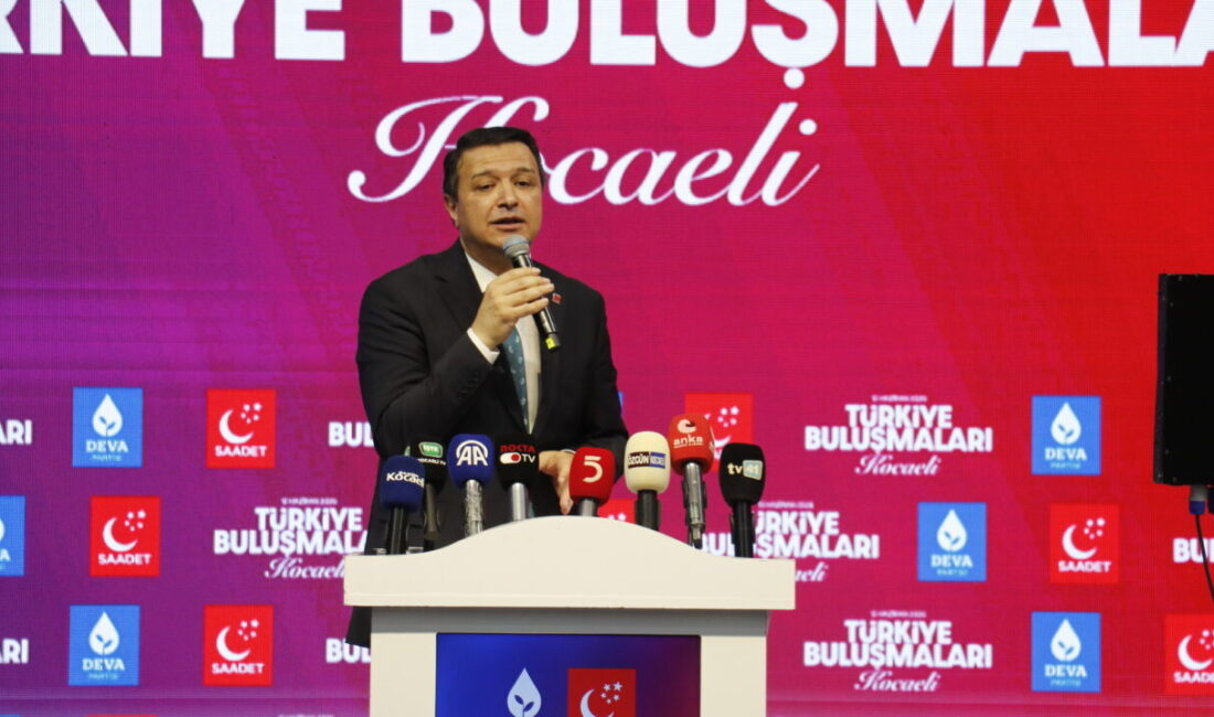 KOCAELİ (AA) – DEVA Partisi Genel Başkanı Ali Babacan ve