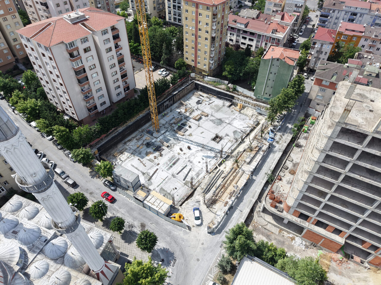 İSTANBUL (AA) – Bağcılar Belediyesi, ilçedeki gençlerin kullanımına sunulmak üzere