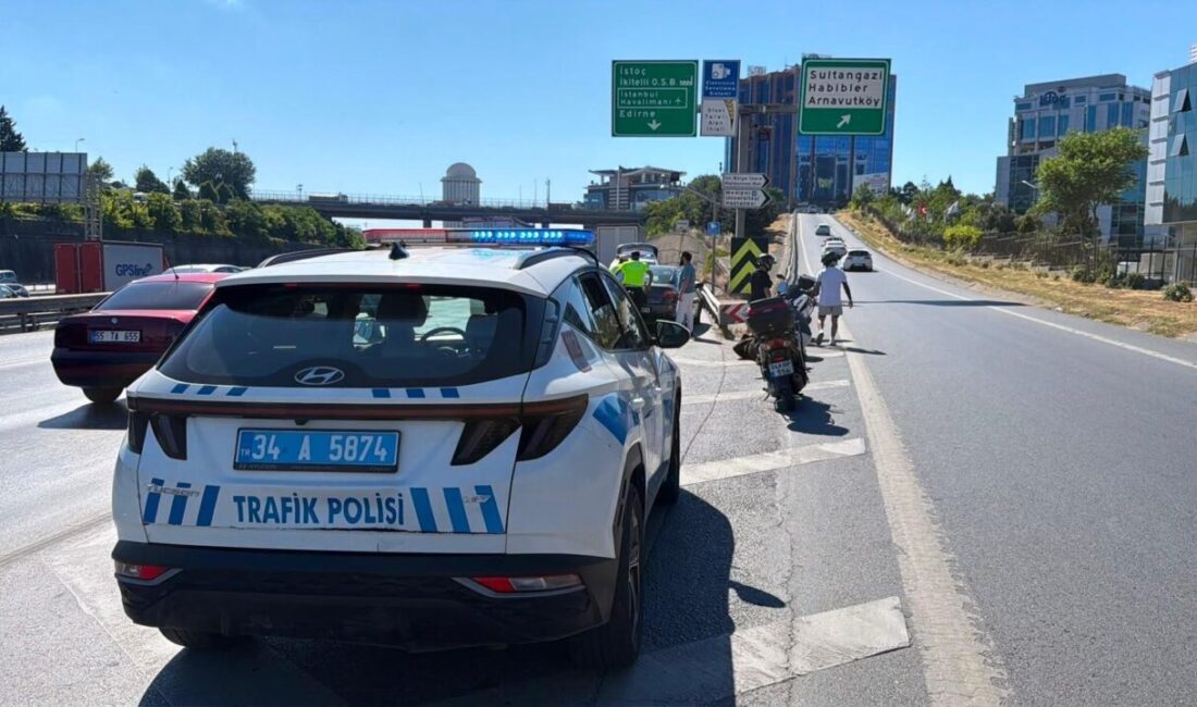 İSTANBUL (AA) – Bağcılar'da otomobille motosikletin çarpışması sonucu 1 kişi