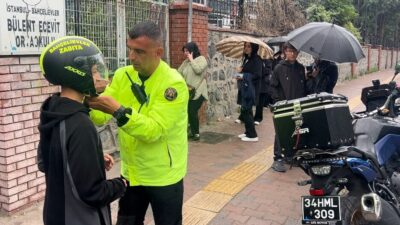- Okulların çevresinde hazır bekletilen motorize zabıta ekipleri, sınava girmek