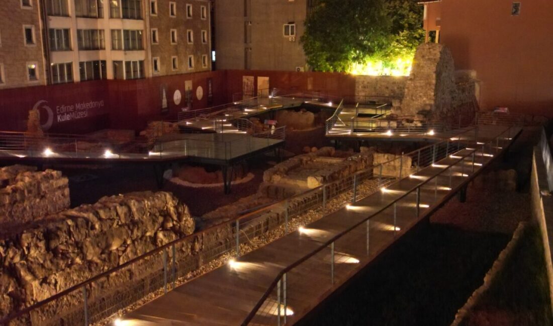 - "Edirne’nin simge yapılarından Makedonya Eski Saat Kulesi'ni restorasyon, arkeolojik