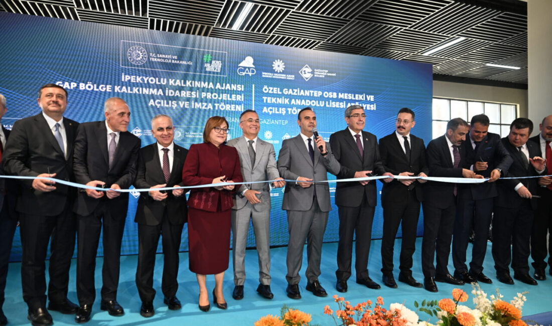 - "Güçlenen sanayi altyapısıyla, nitelikli üretim kapasitesiyle ve teknoloji odaklı