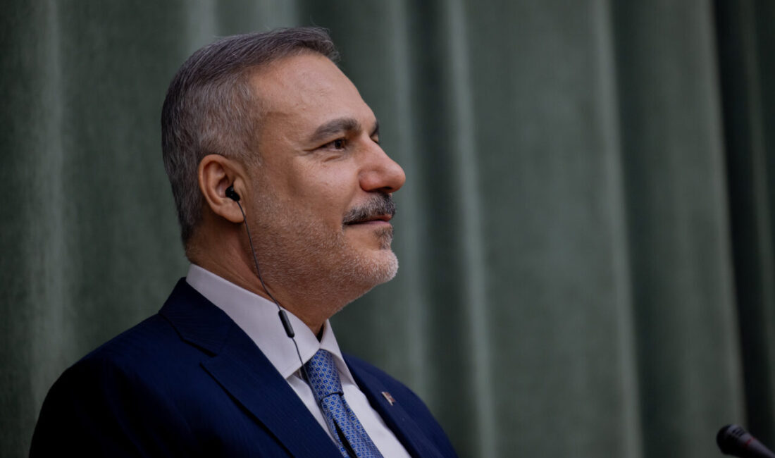 - Dışişleri Bakanı Hakan Fidan:
- "Bu onuru benden öte Türkiye
