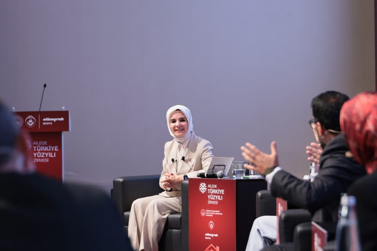 - "Türkiye olarak hala genç ve dinamik nüfus yapısına sahibiz.