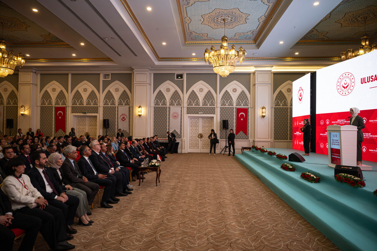 - "Engelli vatandaşlarımızın emeğiyle, becerisiyle ve üretimiyle hayatın içinde daha