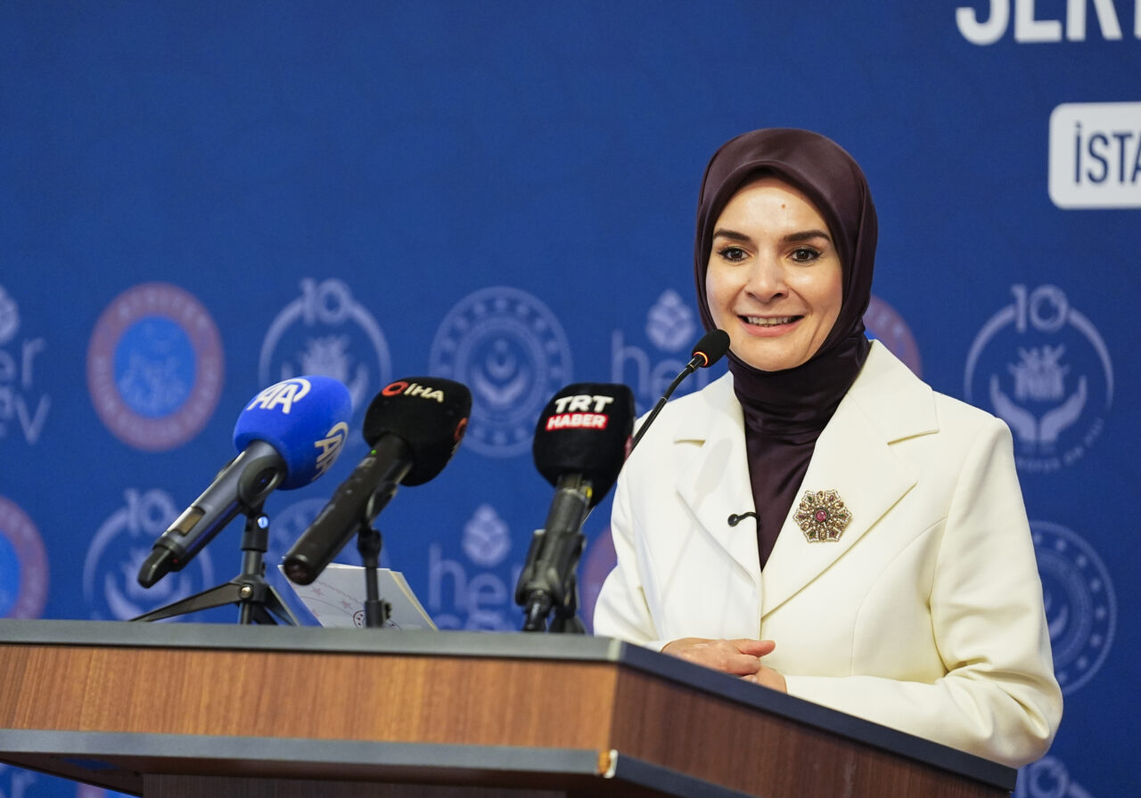 - "Çocuk, 'Ben bu ülkenin evladıyım, bu kültür benim, bu