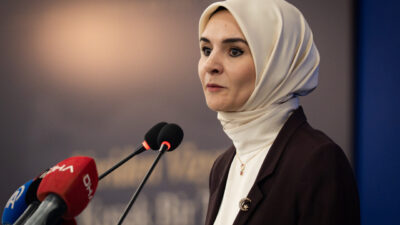 - "Araştırmamızı, farklı bölgesel ve sosyoekonomik özelliklere sahip 12 ilde
