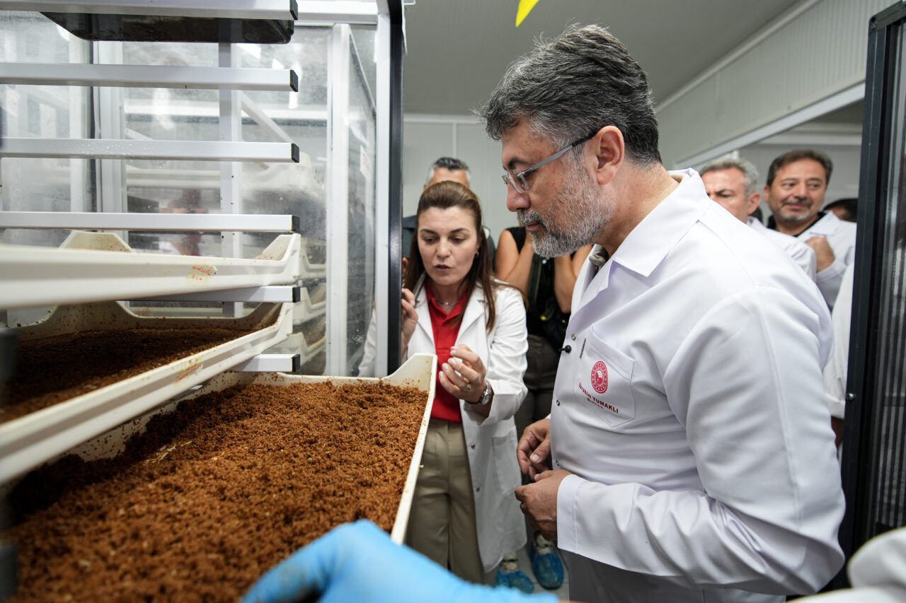 İZMİR (AA) – Tarım ve Orman Bakanı İbrahim Yumaklı, İzmir'de