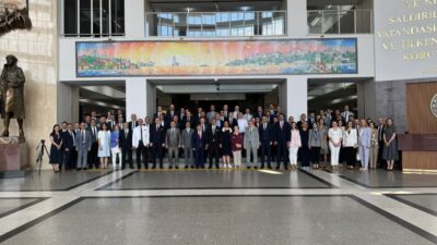 İSTANBUL (AA) – Bakırköy Adliyesi'nde, Kurban Bayramı dolayısıyla bayramlaşma töreni