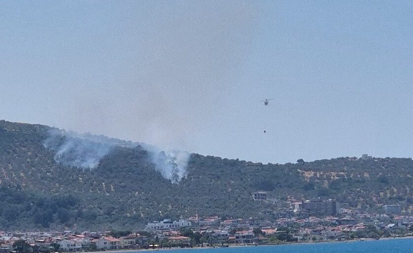 BALIKESİR (AA) – Balıkesir'in Burhaniye ilçesinde park halindeki otomobilde çıkan