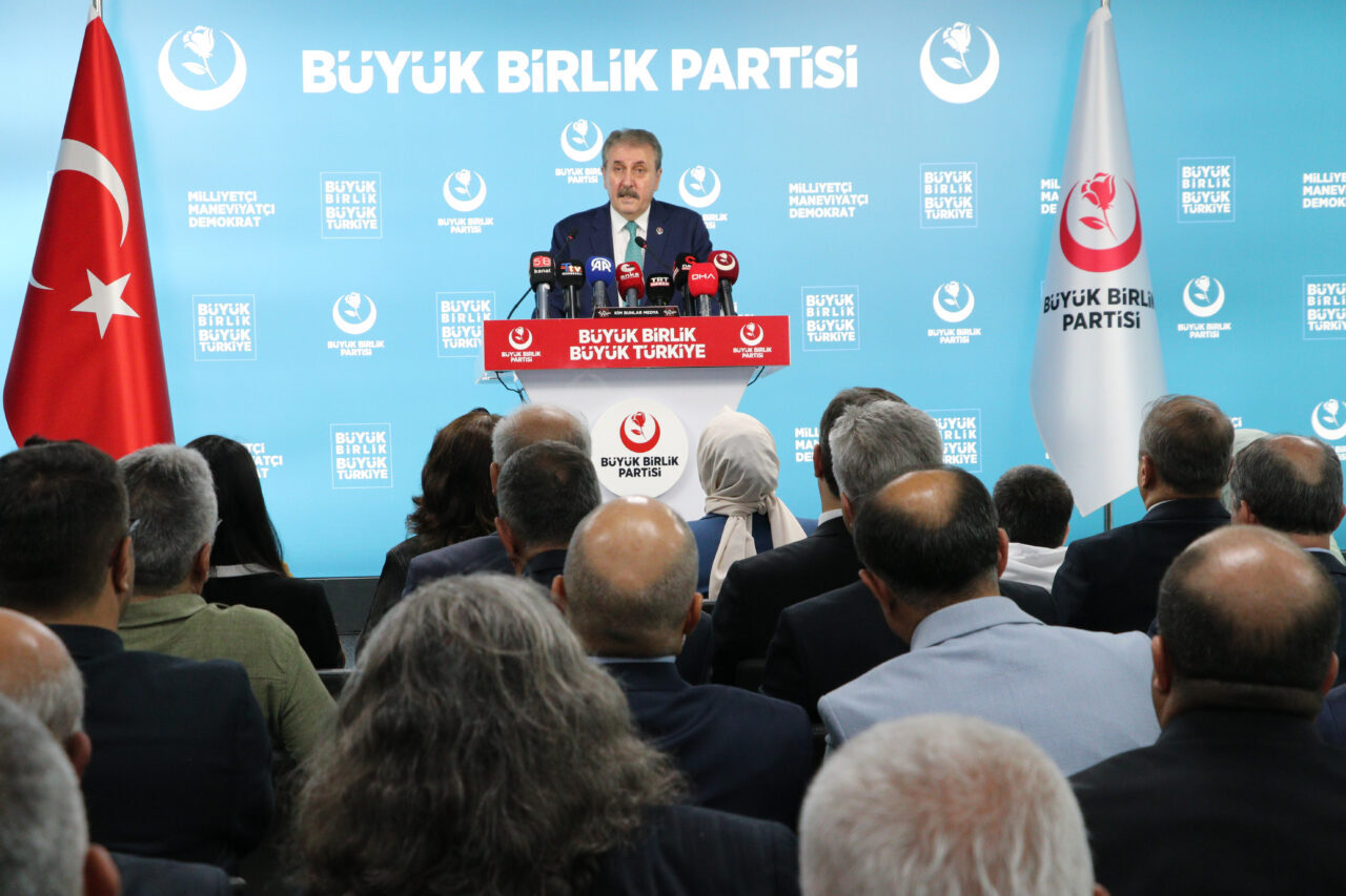 - "Avrupa Parlamentosunun Türkiye'ye, seçimlere, insan haklarına, bireysel hak ve
