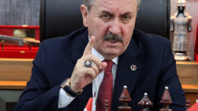 - "ABD, İsrail ile talepleri koşulsuz, şartsız kabul edilinceye kadar