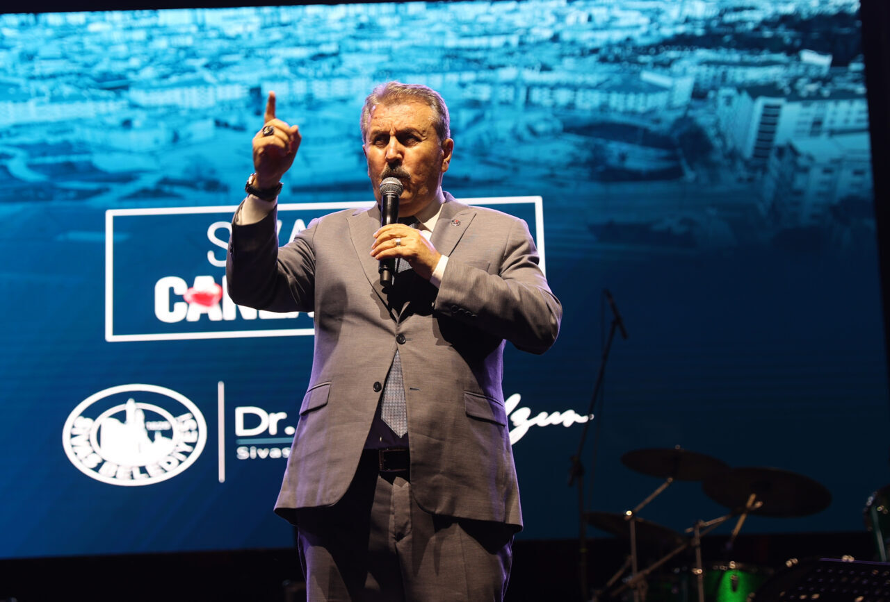 SİVAS (AA) – Büyük Birlik Partisi (BBP) Genel Başkanı Mustafa