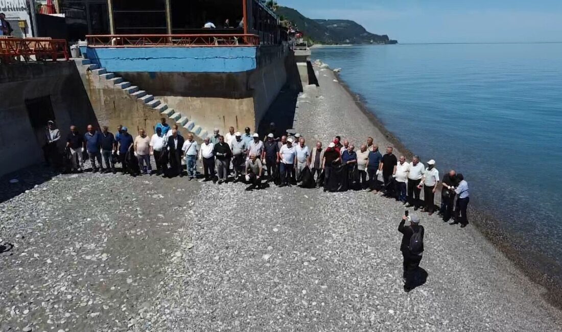 KASTAMONU (AA) – Kastamonu'nun Çatalzeytin ilçesinde Belediye Başkanı Ahmet Demir,