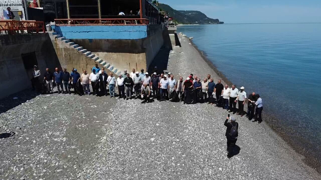 KASTAMONU (AA) – Kastamonu'nun Çatalzeytin ilçesinde Belediye Başkanı Ahmet Demir,