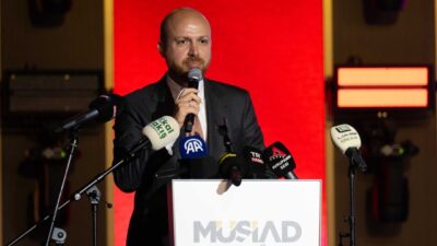 GELSENKİRCHEN (AA) – İlim Yayma Vakfı Mütevelli Heyeti Başkanı Necmeddin
